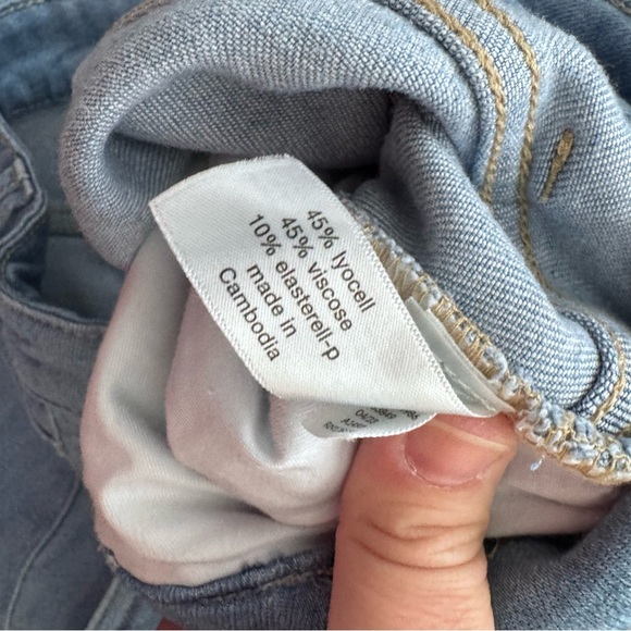 Lane Brayant Straight fit Mid Rise relaxed bermuda shorts Size 14 - Picture 5 of 8